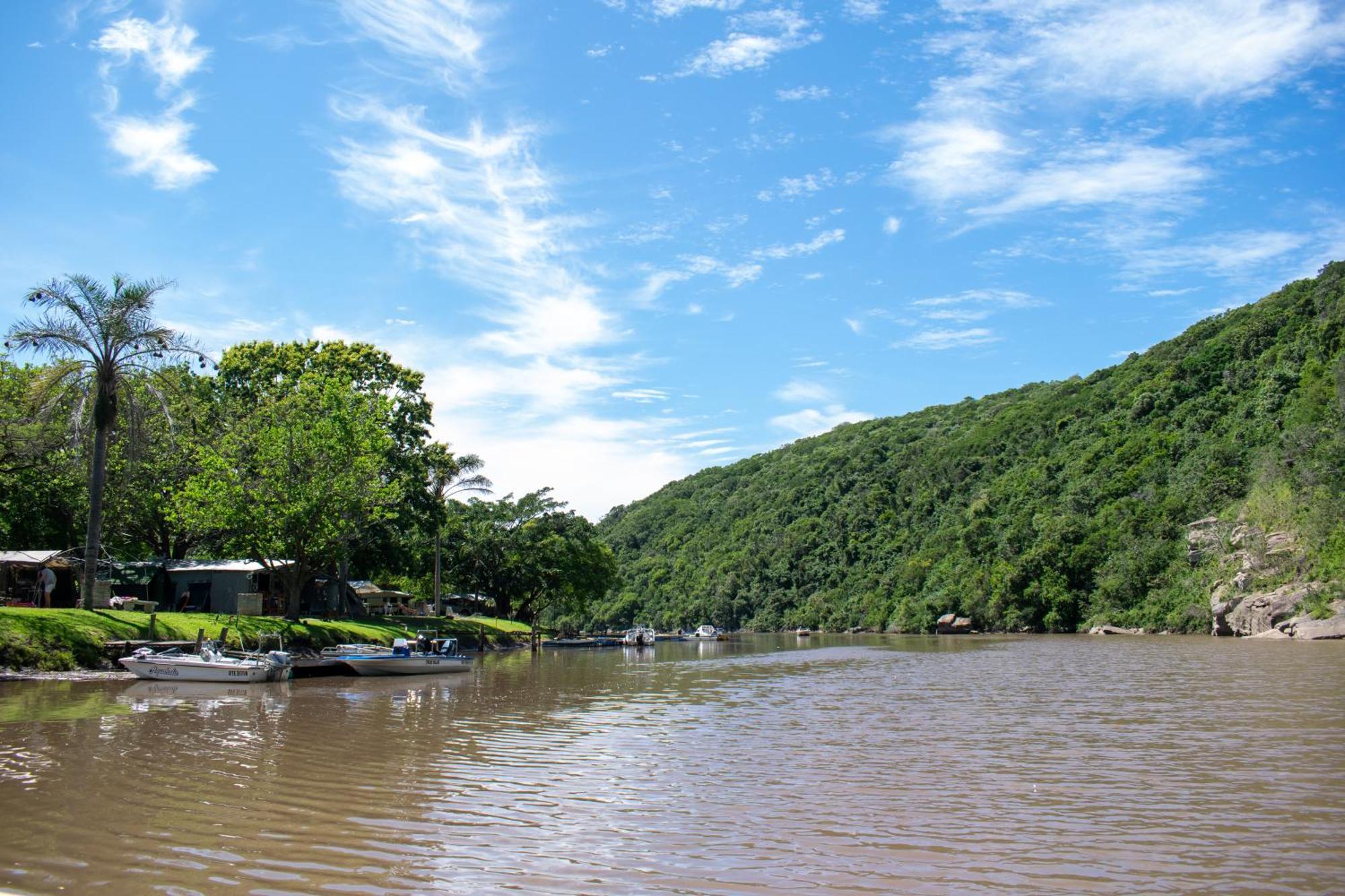 Areena Riverside Resort Kwelera Exterior photo